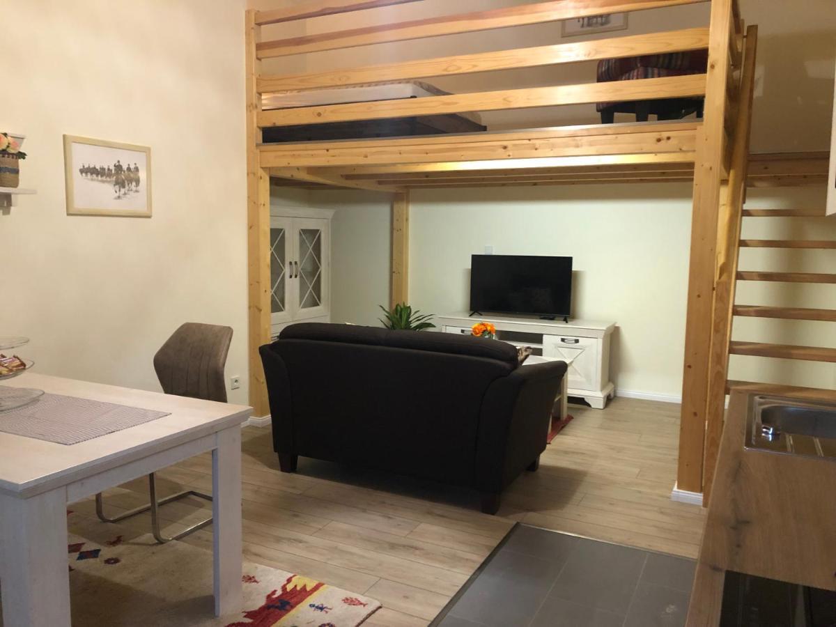 Ferienapartments Reitanlage Schenksolz Schenklengsfeld Extérieur photo